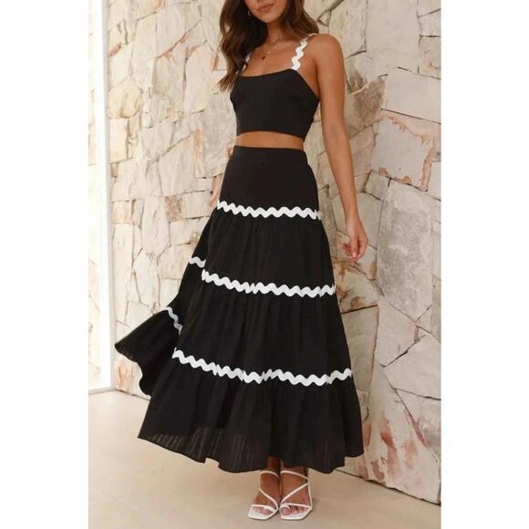 Contrast Trim Cami and Maxi Skirt Set - Picture 1 of 4
